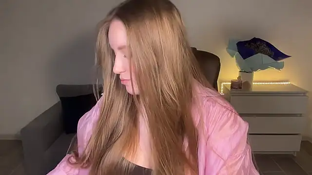 EvaMaddison online show from 07/10/26, 06:10