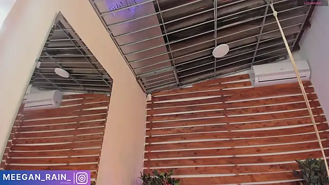  MeganRain online show from 02/16/25, 08:21
