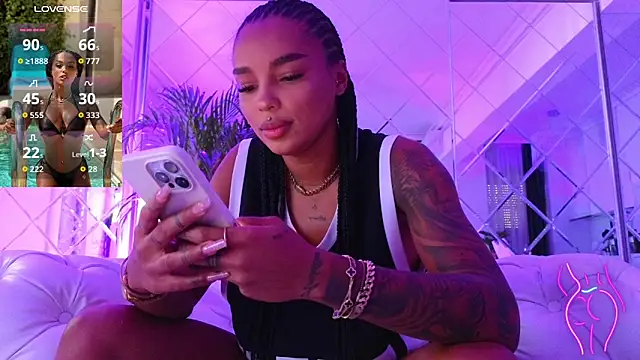 KimiBrown online show from 09/25/25, 10:08