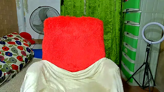 M e c e l online show from 12/19/24, 10:53