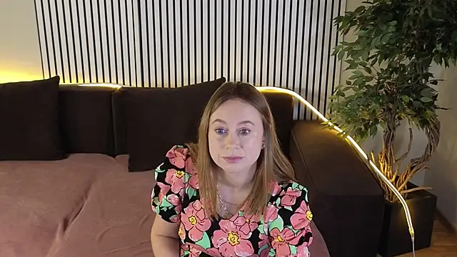 BrookeEvans online show from 01/30/25, 04:24