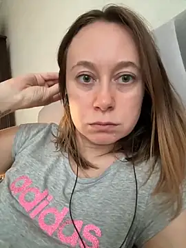 BrookeEvans online show from 09/19/25, 05:31