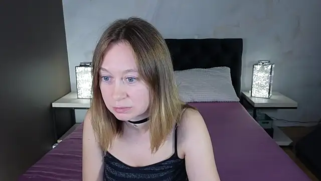 BrookeEvans online show from 09/23/25, 09:07