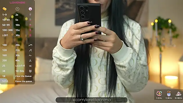 Lorettelorena online show from 12/16/24, 08:05