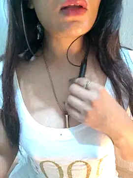 Snapshot of RadhaBabe chatting on 05/15/26, 05:31 RadhaBabe online show from 05/15/26, 05:31