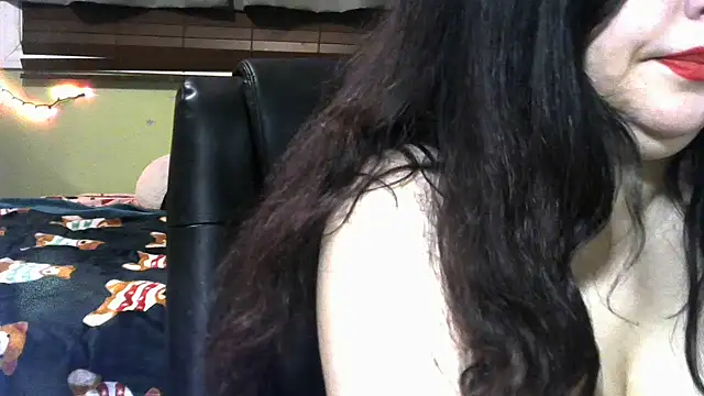 Mistimoon online show from 12/21/25, 08:10