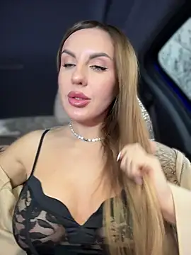 Snapshot of Kalli_Fornia chatting on 11/09/25, 09:07 Kalli Fornia online show from 11/09/25, 09:07