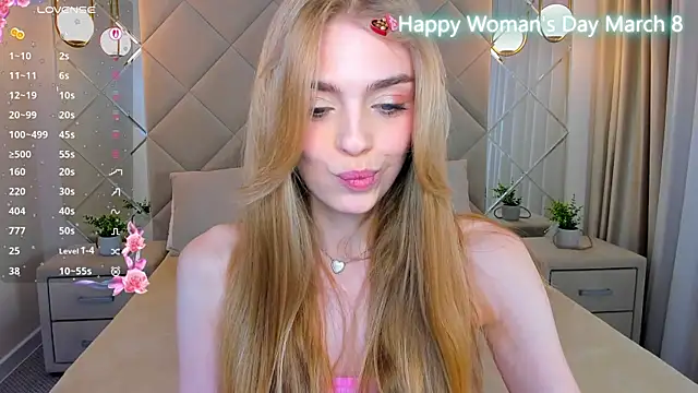 Snapshot of sayl0r_moon chatting on 03/06/25, 12:32 sayl0r moon online show from 03/06/25, 12:32