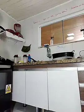 DaniCavalera online show from 01/15/25, 12:36