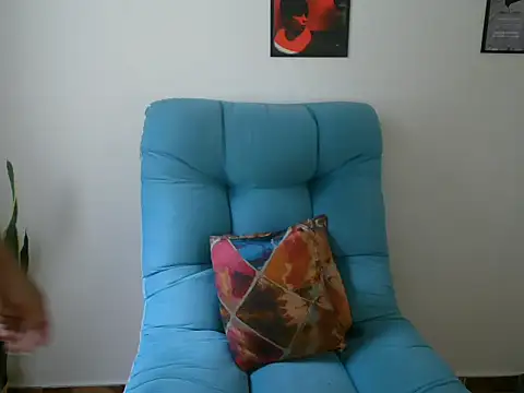 Snapshot of ZaraPepper_ chatting on 10/21/25, 04:08 ZaraPepper  online show from 10/21/25, 04:08