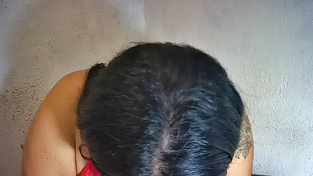 Snapshot of curvy_sex chatting on 10/05/25, 04:00 curvy sex online show from 10/05/25, 04:00