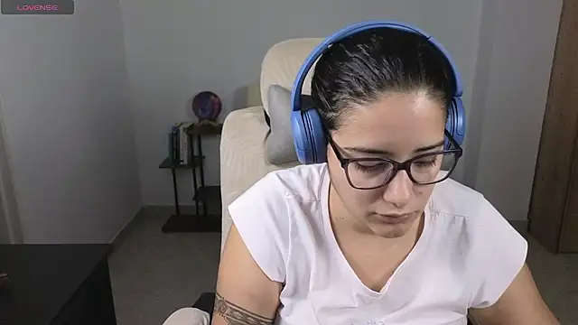 blue  moon  online show from 07/28/26, 03:35