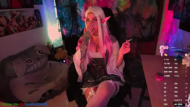 Snapshot of emma_luna59 chatting on 10/31/25, 06:31 emma luna59 online show from 10/31/25, 06:31