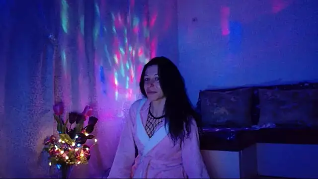Snapshot of ElysaSun chatting on 02/21/25, 12:27 ElysaSun online show from 02/21/25, 12:27