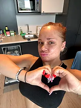 PennyPrincess online show from 10/15/25, 09:09