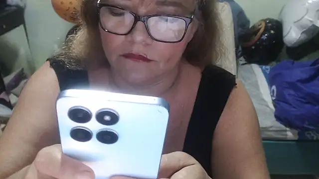 selenax2023 online show from 10/11/25, 05:11