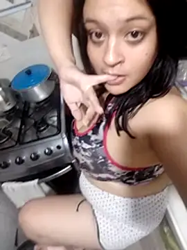 NatashaaBerry online show from 06/28/26, 04:51