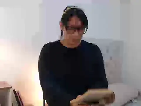 Snapshot of camii_7 chatting on 10/07/25, 12:19 camii 7 online show from 10/07/25, 12:19