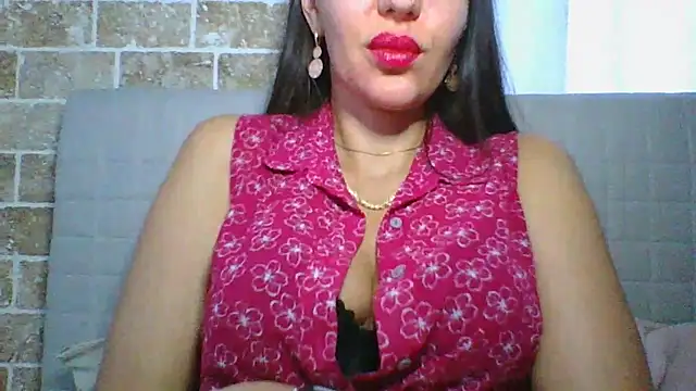 Glamour Grace online show from 02/16/25, 03:05
