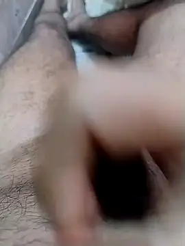 Snapshot of Rajxxxdx4u chatting on 11/07/25, 07:36 Rajxxxdx4u online show from 11/07/25, 07:36