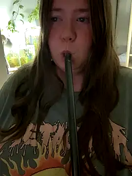 remirann  online show from 09/22/25, 05:04