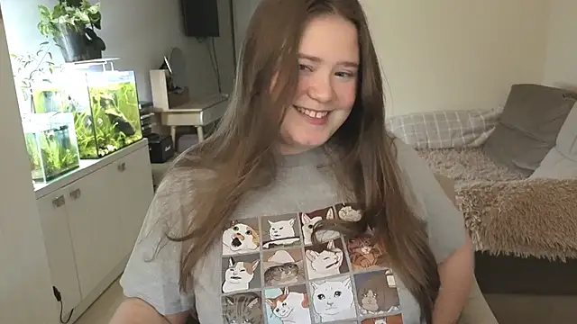 remirann  online show from 11/10/25, 12:26