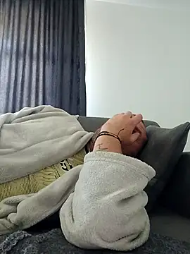 Adry1986 online show from 09/27/25, 11:48