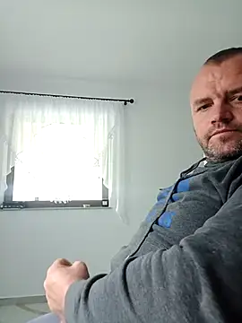 Adry1986 online show from 10/09/25, 08:45