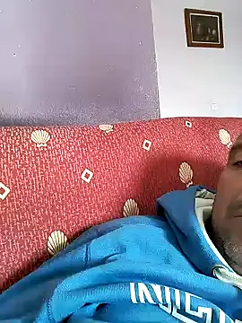 juandi21cm online show from 12/14/24, 11:29