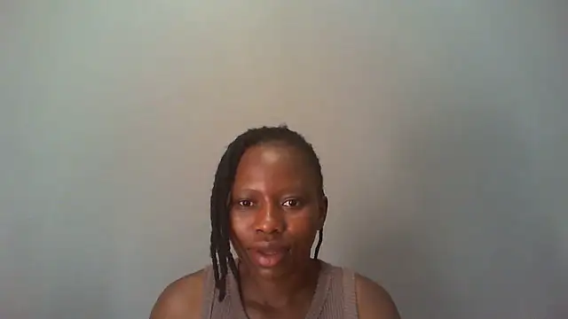 Snapshot of Sweetslender chatting on 02/25/26, 07:29 Sweetslender online show from 02/25/26, 07:29