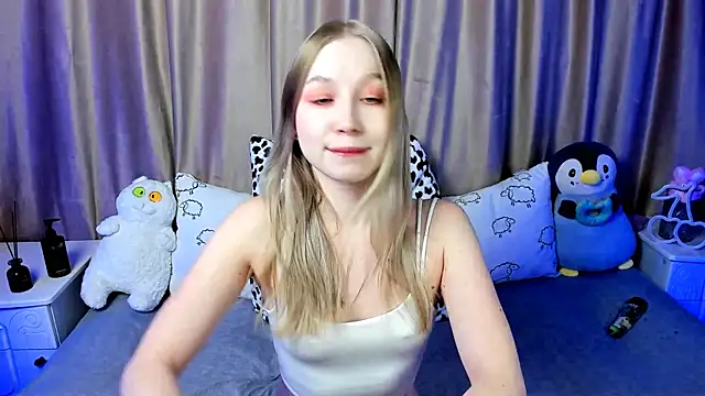 LilyStarlight online show from 12/14/24, 05:40