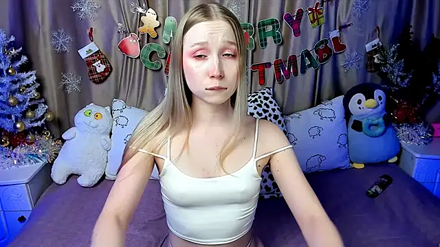 LilyStarlight online show from 12/21/24, 06:30