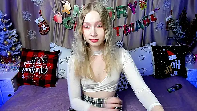 LilyStarlight online show from 12/22/24, 03:55