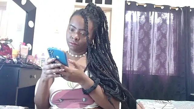 hot and naughty latin online show from 10/28/25, 05:59