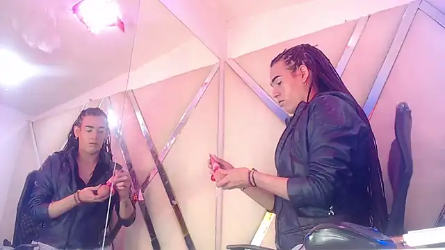 Snapshot of StefyFerrer chatting on 11/26/25, 03:18 StefyFerrer online show from 11/26/25, 03:18