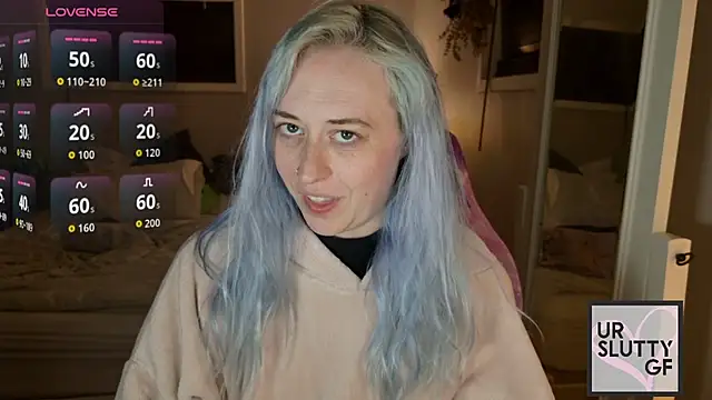 ursluttygf online show from 06/18/26, 02:12