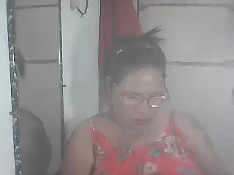hotwet mama4uxx online show from 12/22/24, 12:49