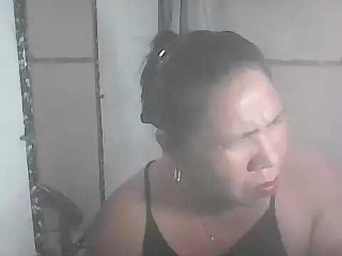 hotwet mama4uxx online show from 01/17/25, 11:49