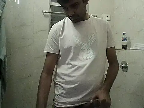 Snapshot of king_kong_india1 chatting on 01/10/25, 12:26 king kong india1 online show from 01/10/25, 12:26