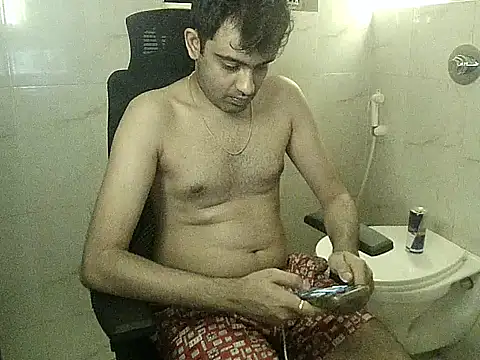 Snapshot of king_kong_india1 chatting on 09/29/25, 07:40 king kong india1 online show from 09/29/25, 07:40