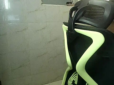 Snapshot of king_kong_india1 chatting on 09/30/25, 07:46 king kong india1 online show from 09/30/25, 07:46