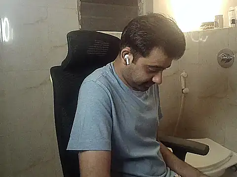 Snapshot of king_kong_india1 chatting on 10/01/25, 05:30 king kong india1 online show from 10/01/25, 05:30