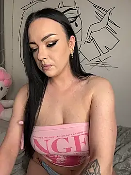 Snapshot of na_dolli chatting on 02/04/25, 05:12 na dolli online show from 02/04/25, 05:12