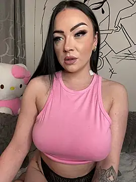 Snapshot of na_dolli chatting on 02/11/25, 04:24 na dolli online show from 02/11/25, 04:24