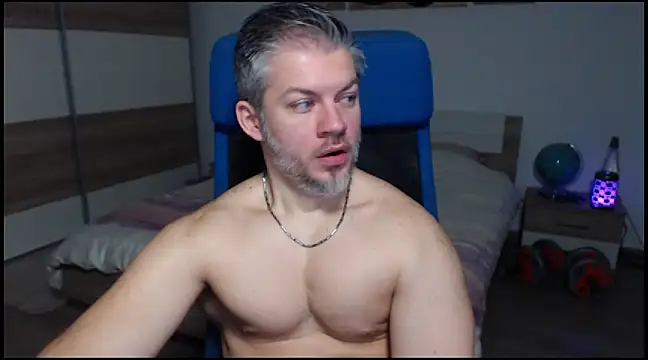 RobbyShawz online show from 12/17/24, 05:29