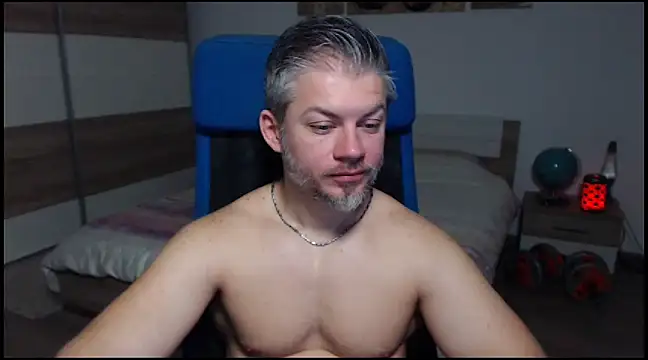 RobbyShawz online show from 12/18/24, 06:21