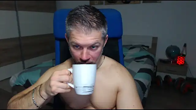 RobbyShawz online show from 01/02/25, 05:46