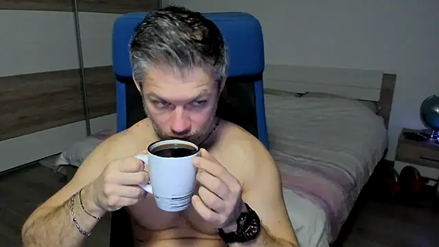 RobbyShawz online show from 02/02/25, 06:04