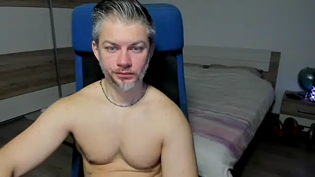 RobbyShawz online show from 02/03/25, 06:13