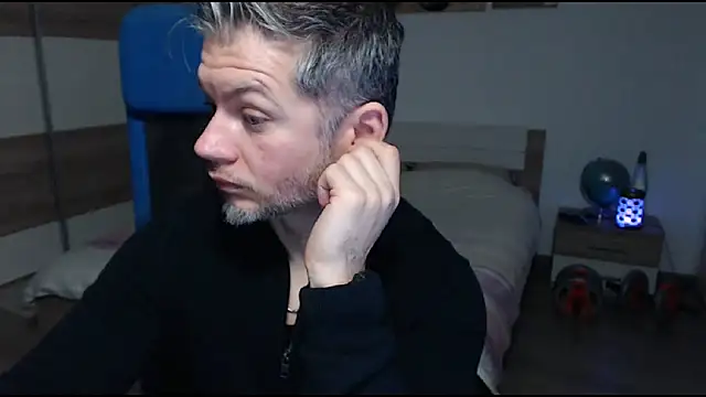 RobbyShawz online show from 02/14/25, 09:34